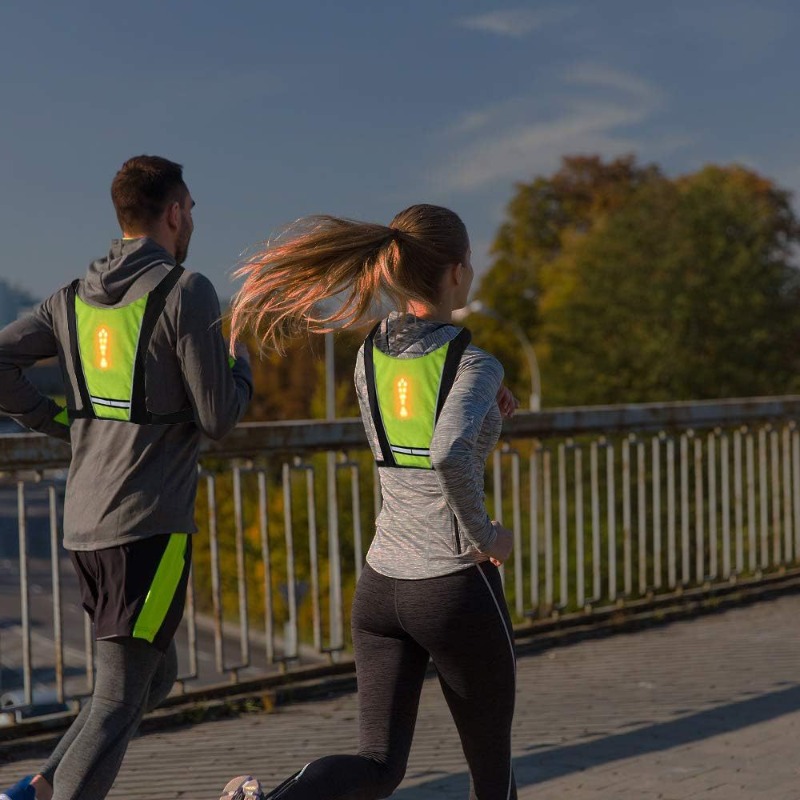 LED Remote Control Safety Vest - đánh giá và giá Cycling Visibility Gear